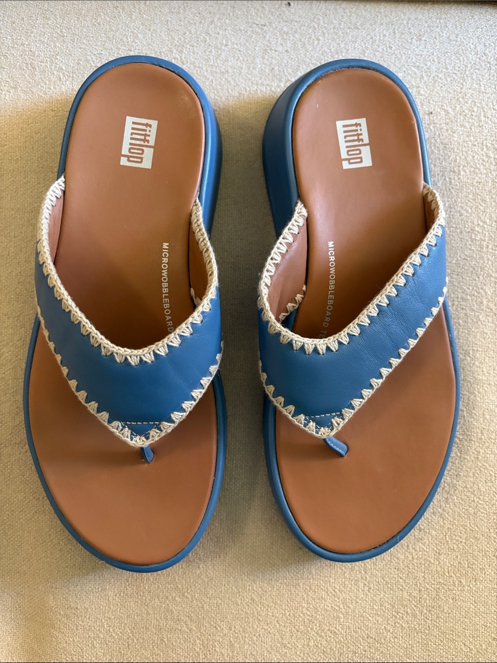 Fitflop Blue Leather Thong Sandals with Cream Stitching
